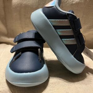 Adidas Grand Court 2.0 CF I - preloved ink w/iridescent, bubble sneakers,Size 5K